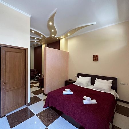 Royal Plus Hotel Jerevan Exteriér fotografie