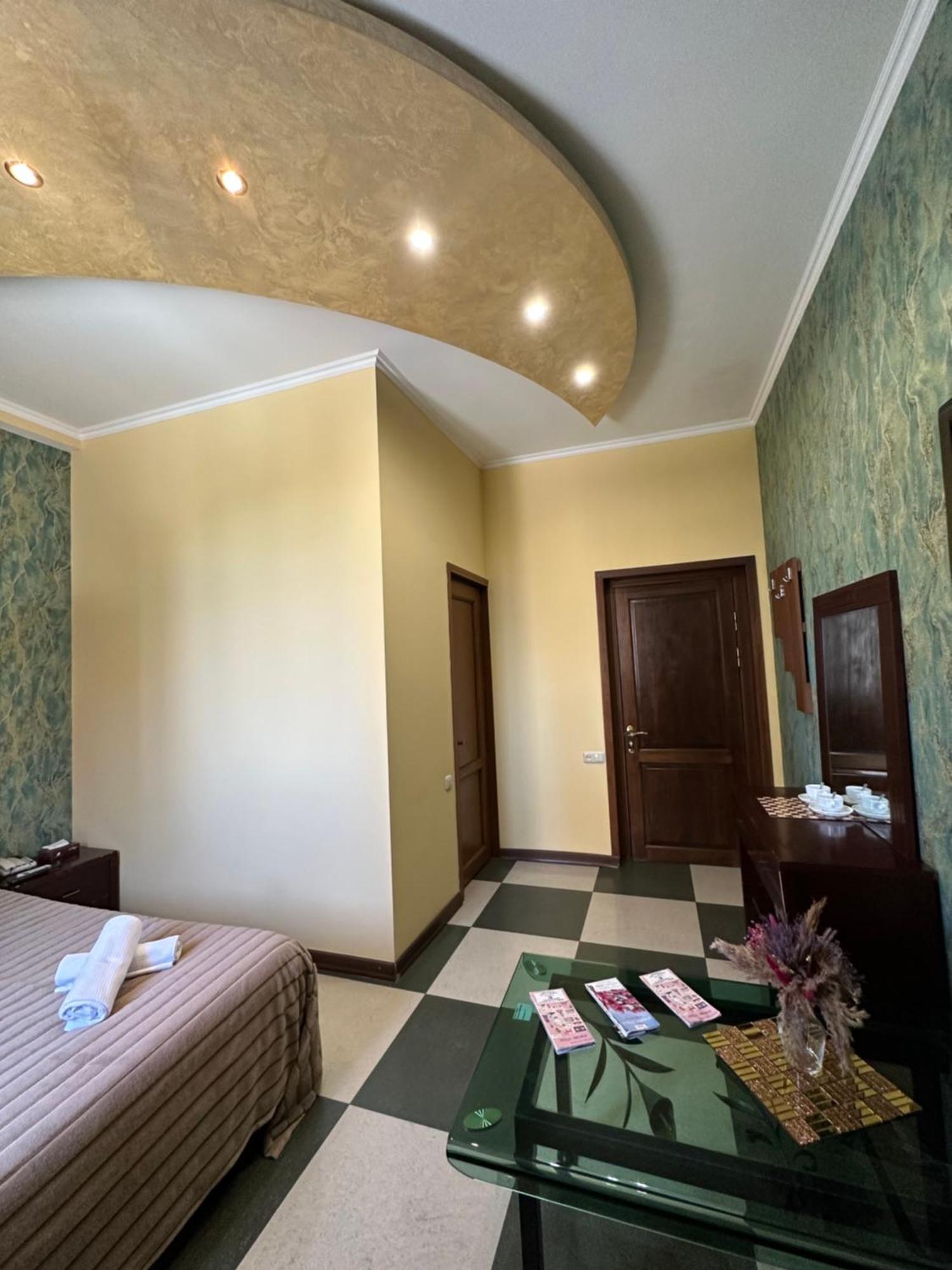 Royal Plus Hotel Jerevan Exteriér fotografie